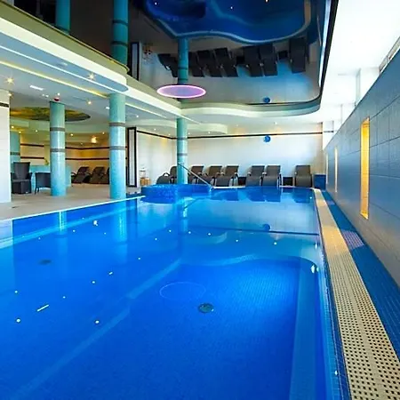 Hotel Greno & 3*