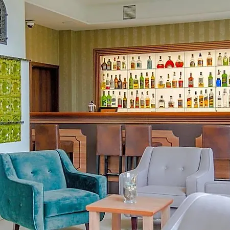 Hotel Greno & 3*