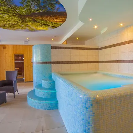 Greno & Hotell 3*