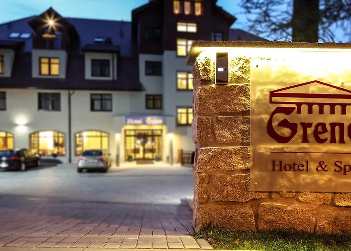 Отель Greno & 3*